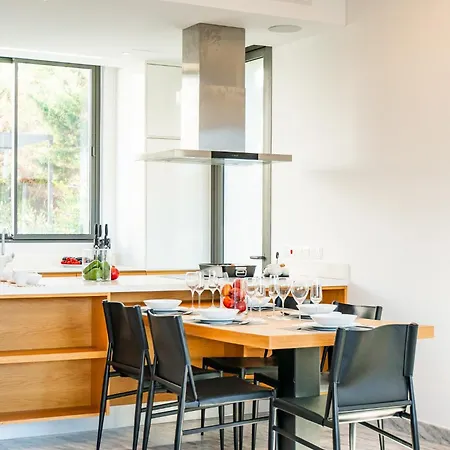 Villa Laurus 4 By Ezoria Pafos