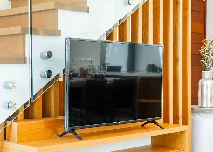 Laurus 4 By Ezoria *